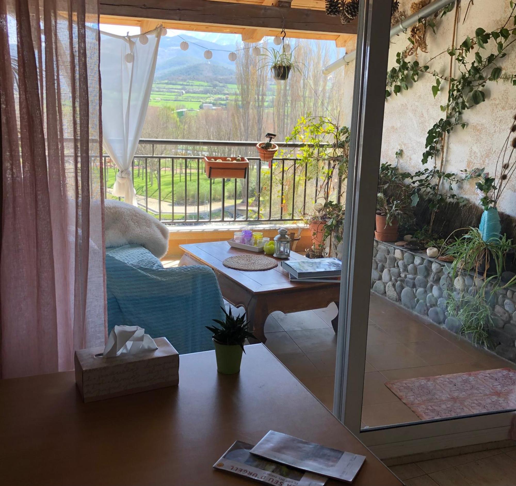 Casa Catharina Bed and Breakfast La Seu d'Urgell Exteriör bild