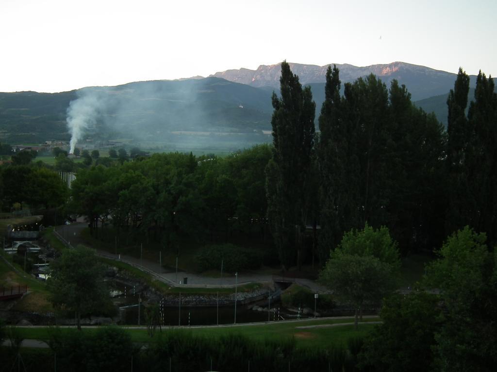 Casa Catharina Bed and Breakfast La Seu d'Urgell Exteriör bild