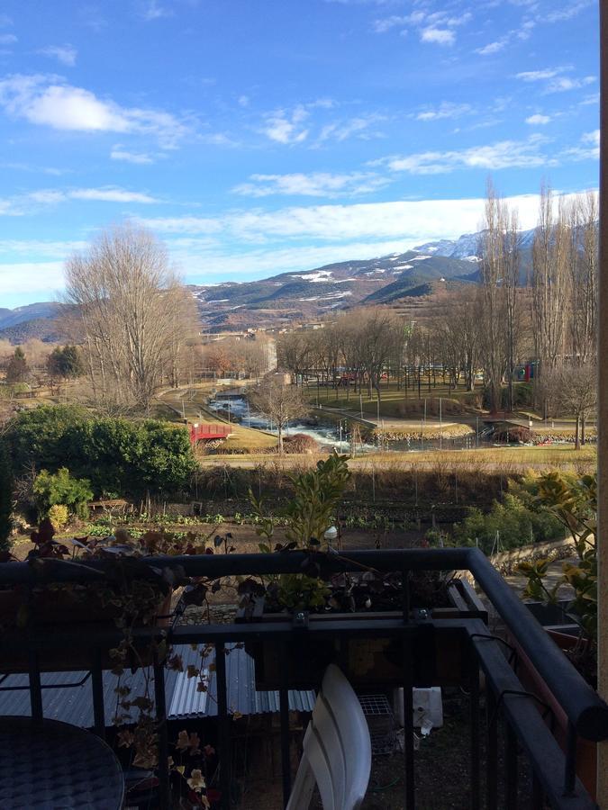 Casa Catharina Bed and Breakfast La Seu d'Urgell Exteriör bild
